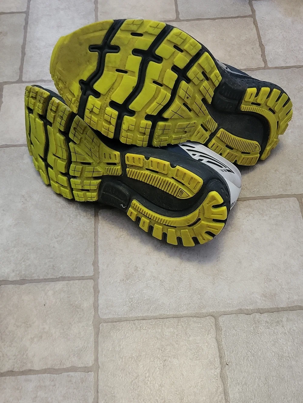 Brooks Ghost 13 Running Shoes